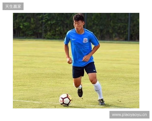 朱辰杰：自己在国家队算中生代球员，希望分享一些经验给年轻球员